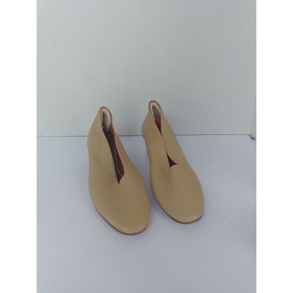 Arche Beige Leather Comfort Slip-On Ballet Flats with Low Block Heel‎